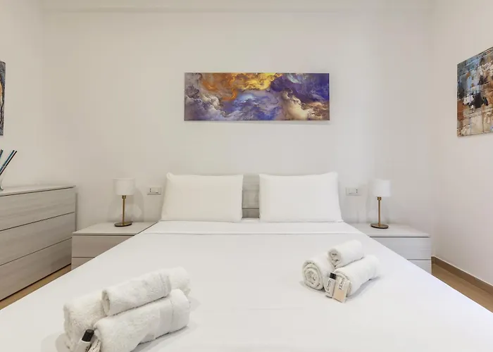 Hostly-libia Light Lodge-10min Metro To Colosseum Roma